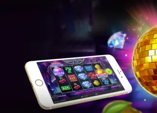 Disco Diamonds slot by Play'n GO